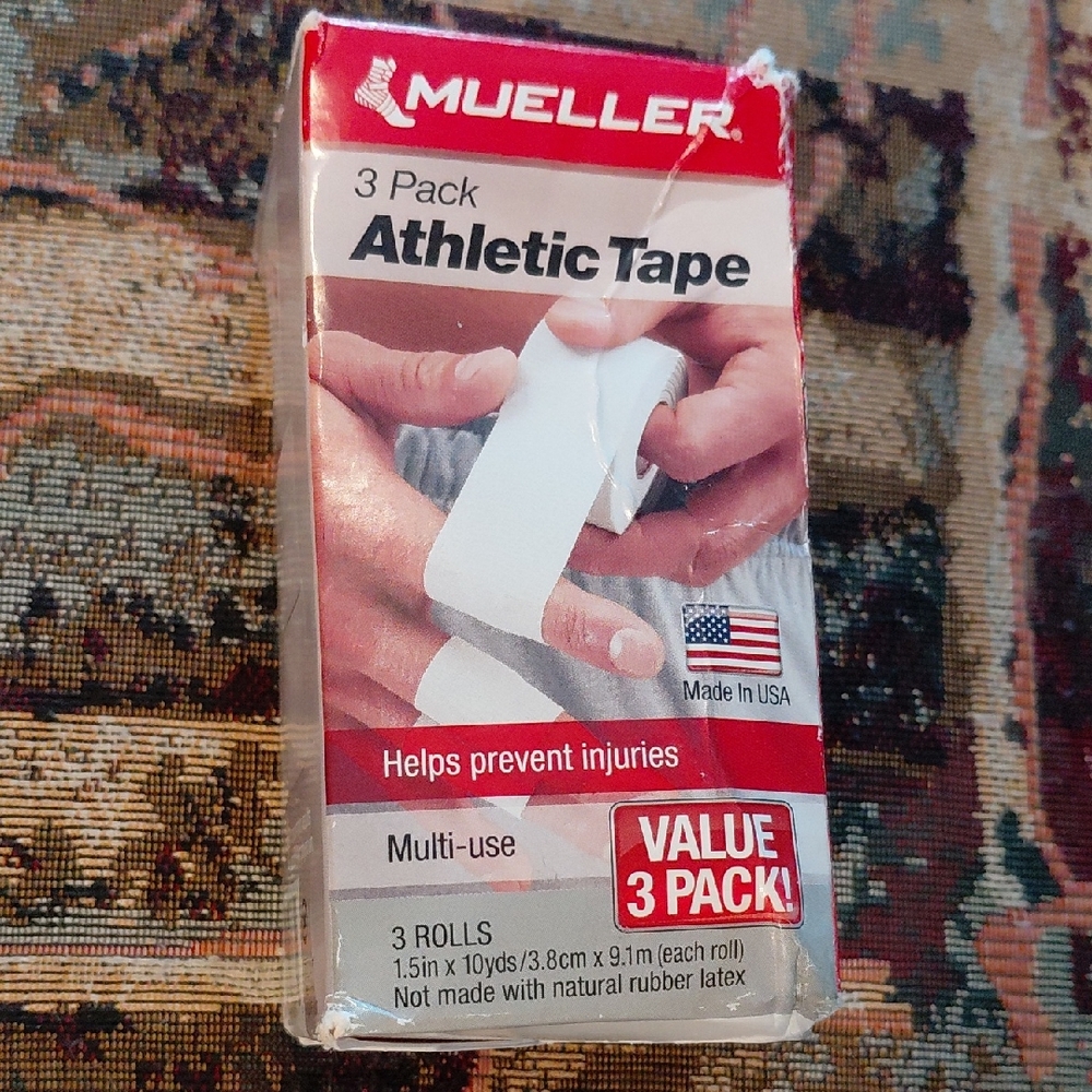 Mueller 3-Pack Athletic Tape — White
